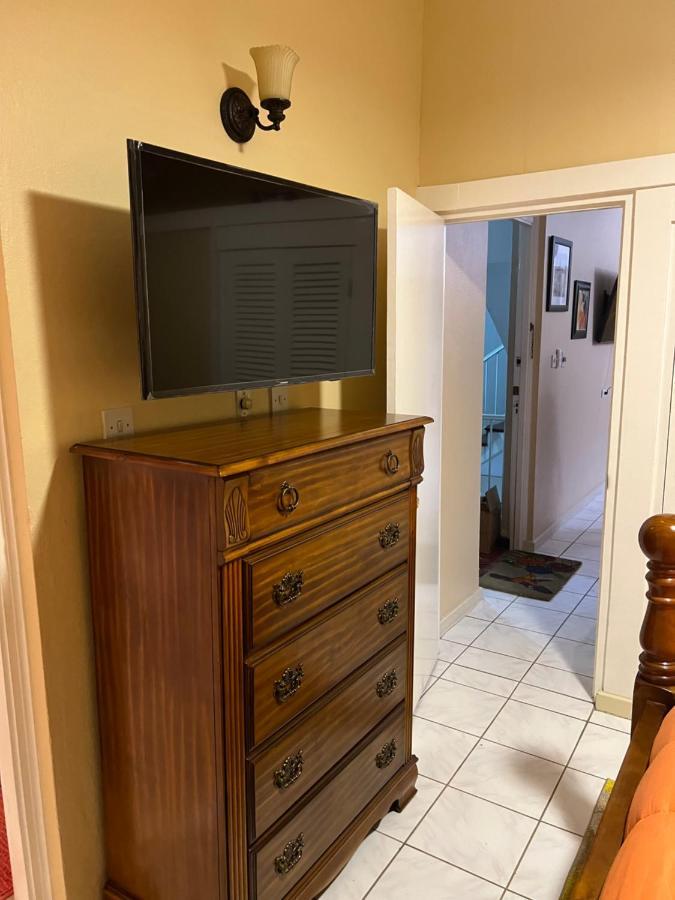 Lovely Modern 1Bedroom Overlooking Carribean Sea. Ocho Rios Eksteriør billede